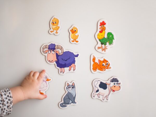 Infância criativa: Como os adesivos podem incentivar a criatividade